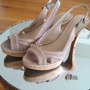 Nine West size 8 platform heels